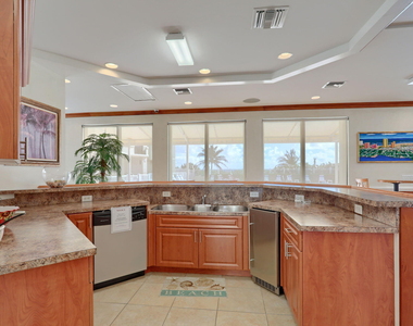 2800 N Ocean Drive - Photo Thumbnail 56