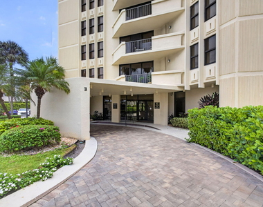 2800 N Ocean Drive - Photo Thumbnail 42