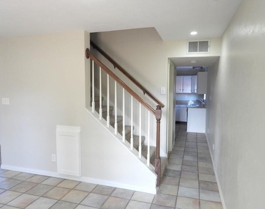 4090 Windhaven Lane - Photo Thumbnail 5