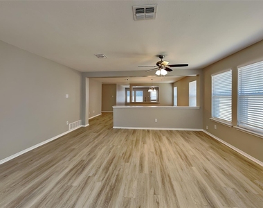 13717 Canyon Ranch Road - Photo Thumbnail 2