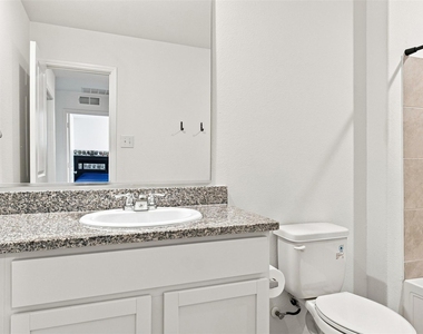 3409 Flicker Lane - Photo Thumbnail 16