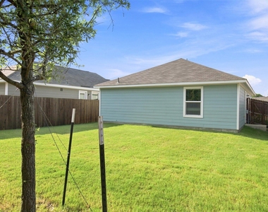 3409 Flicker Lane - Photo Thumbnail 25