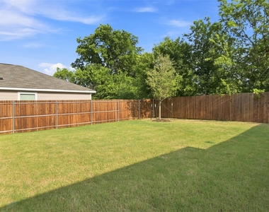 3409 Flicker Lane - Photo Thumbnail 28