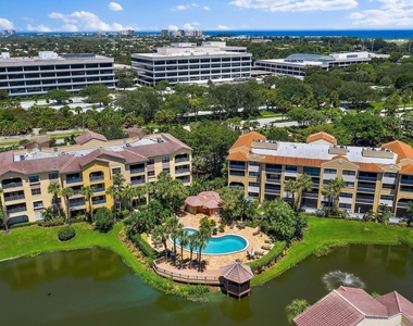 700 Uno Lago Drive - Photo Thumbnail 46