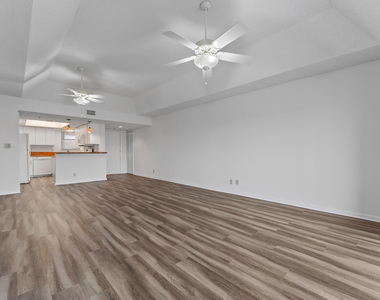 700 Uno Lago Drive - Photo Thumbnail 58