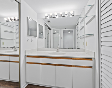 700 Uno Lago Drive - Photo Thumbnail 20