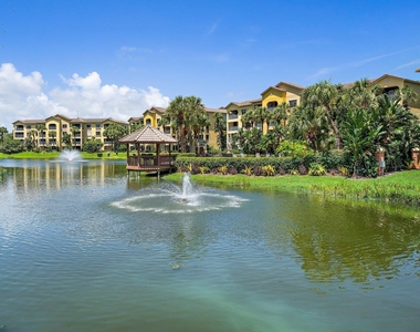700 Uno Lago Drive - Photo Thumbnail 34
