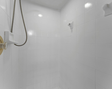 700 Uno Lago Drive - Photo Thumbnail 70