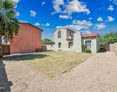 3949 E Earll Drive - Photo Thumbnail 30