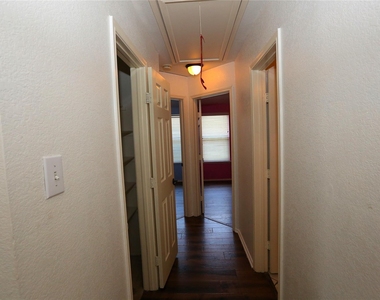 10433 E Lake Terrace - Photo Thumbnail 17
