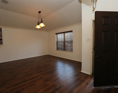 10433 E Lake Terrace - Photo Thumbnail 36
