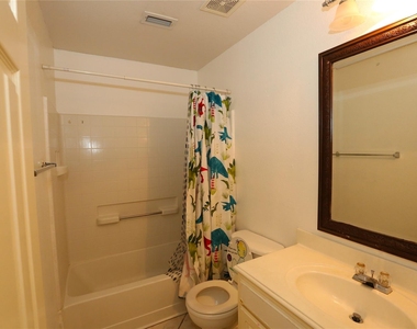 10433 E Lake Terrace - Photo Thumbnail 12