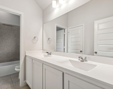 906 Overton Avenue - Photo Thumbnail 21