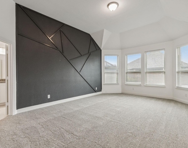 906 Overton Avenue - Photo Thumbnail 10