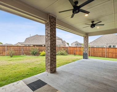 906 Overton Avenue - Photo Thumbnail 27