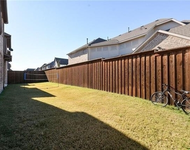 6209 Metz Street - Photo Thumbnail 25