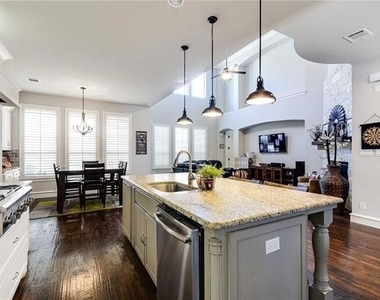 6209 Metz Street - Photo Thumbnail 14