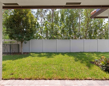 7018 Limestone Cay Road - Photo Thumbnail 43