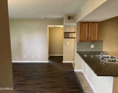 200 E Southern Avenue - Photo Thumbnail 32