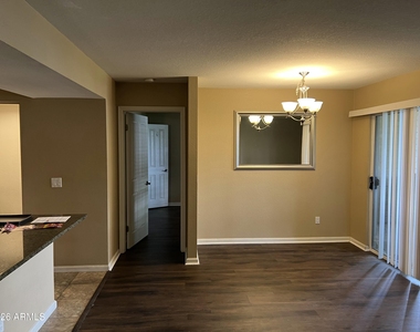 200 E Southern Avenue - Photo Thumbnail 18