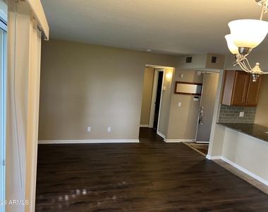200 E Southern Avenue - Photo Thumbnail 21