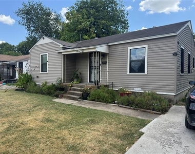 2454 Lea Crest Drive - Photo Thumbnail 14