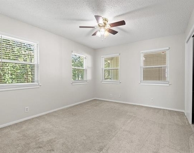 904 S Gribble Street - Photo Thumbnail 27