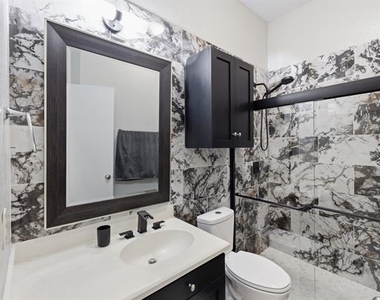 159 Willow Run - Photo Thumbnail 8