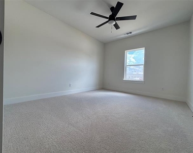 4444 Fatima Drive - Photo Thumbnail 12