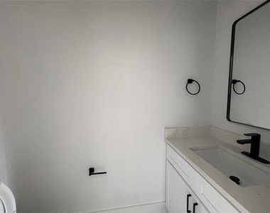 4444 Fatima Drive - Photo Thumbnail 2