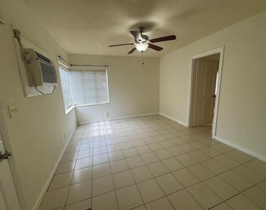 1705 Moffett Street - Photo Thumbnail 3