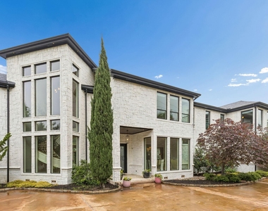 4511 Watauga Road - Photo Thumbnail 1