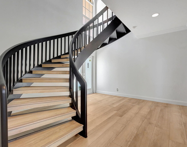 11839 Pebblewood Drive - Photo Thumbnail 4
