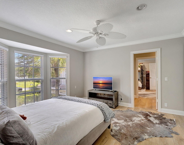 11839 Pebblewood Drive - Photo Thumbnail 42