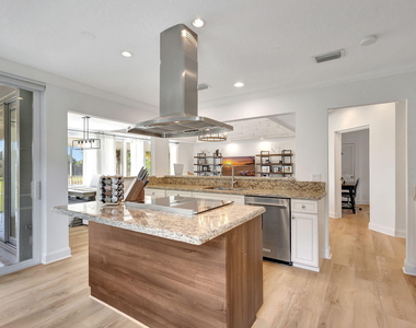 11839 Pebblewood Drive - Photo Thumbnail 23