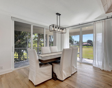 11839 Pebblewood Drive - Photo Thumbnail 18
