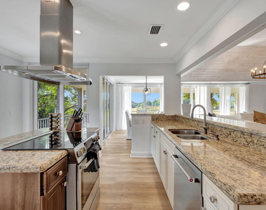 11839 Pebblewood Drive - Photo Thumbnail 19