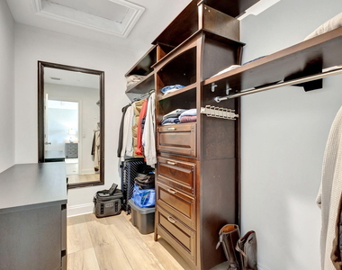 11839 Pebblewood Drive - Photo Thumbnail 30