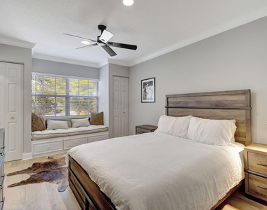11839 Pebblewood Drive - Photo Thumbnail 39
