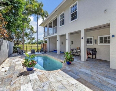 11839 Pebblewood Drive - Photo Thumbnail 47