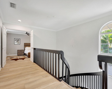 11839 Pebblewood Drive - Photo Thumbnail 8