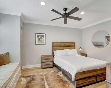 11839 Pebblewood Drive - Photo Thumbnail 37