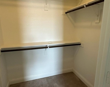 8533 Pine Valley Drive - Photo Thumbnail 26