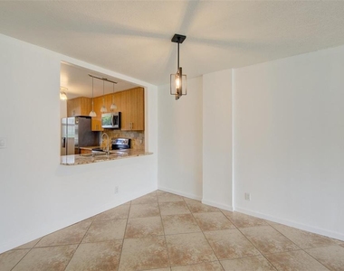 113 Royal Park Drive - Photo Thumbnail 5
