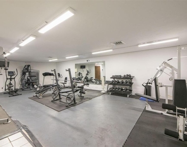 113 Royal Park Drive - Photo Thumbnail 17