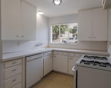 3931 Dexter Avenue - Photo Thumbnail 7