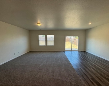 1720 Escondido Drive - Photo Thumbnail 6