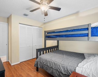 3703 S Lancewood Place - Photo Thumbnail 17