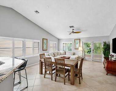3703 S Lancewood Place - Photo Thumbnail 8