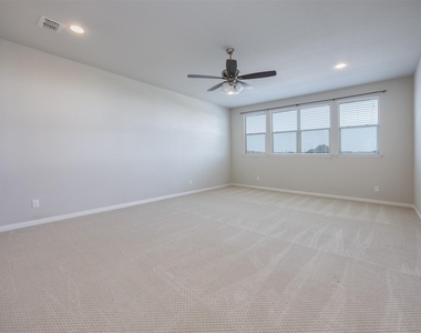 1336 Grassland - Photo Thumbnail 23